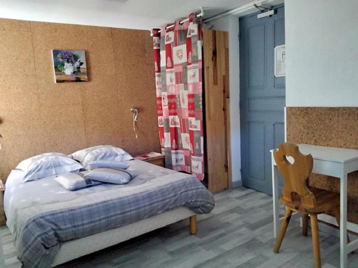 Hotel Le Beausejour Saint-François-Longchamp Buitenkant foto